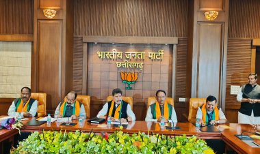 *Bjp कोर ग्रुप की बैठक शुरू: सत्ता और संगठन से जुड़े नेताओं की बैठक, मंत्रीमंडल को लेकर लिए जाएंगे फैसले*