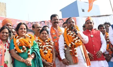 *बीजेपी मेयर प्रत्याशी मिनल चौबे ने किया संघन जनसंपर्क, जनता का मिल रहा प्रतिसाद*