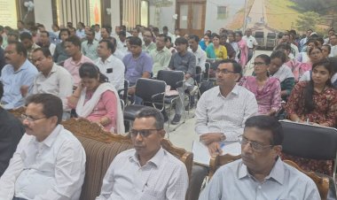 *कलेक्टर ने की कृषि विभाग के काम काज की समीक्षा,खाद -बीज के अग्रिम उठाव पर दिया जोर*