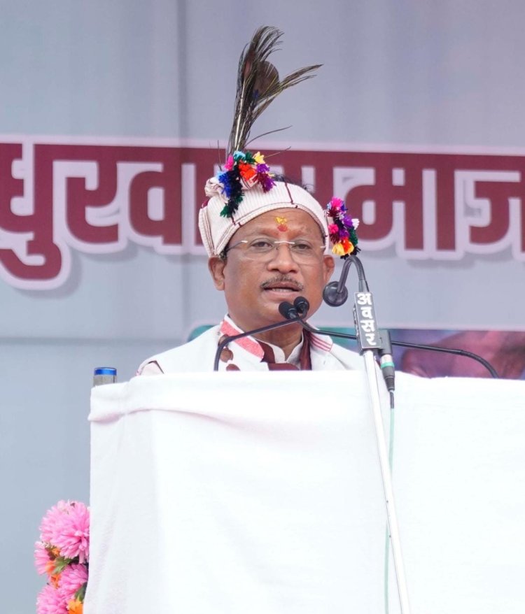 जगदलपुर में धुरवा समाज के संभाग स्तरीय नुआखाई मिलन समारोह एवं नवनिर्मित सामाजिक भवन "ओलेख" के लोकार्पण कार्यक्रम में शामिल हुए मुख्यमंत्री श्री विष्णुदेव साय