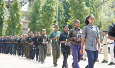 पुनर्वास से पुनर्जीवन की ओर: जगदलपुर पुलिस लाइन में ‘पूना मारगेम’ कार्यक्रम से माओवादी कैडर लौटे समाज की मुख्यधारा में