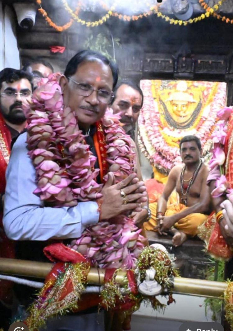 मुख्यमंत्री श्री विष्णु देव साय ने रतनपुर महामाया मंदिर में नवरात्रि पर की पूजा अर्चना