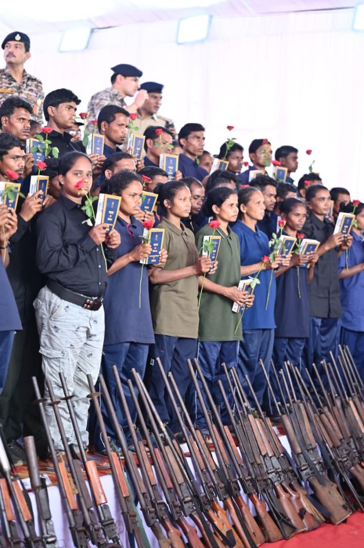 Historic Day in Bastar: CM Vishnu Deo Sai Welcomes Those Who Chose the Constitution Over the Gun