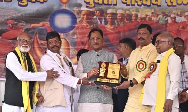 जनजातीय समुदाय के सर्वांगीण विकास के लिए कार्य कर रही है हमारी सरकार : मुख्यमंत्री श्री साय