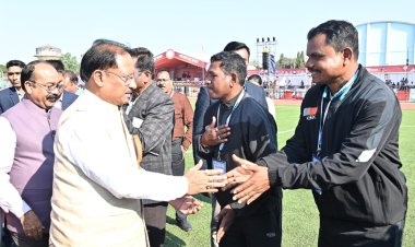 मुख्यमंत्री श्री विष्णुदेव साय ने संभाग स्तरीय बस्तर ओलम्पिक का किया विधिवत शुभारंभ