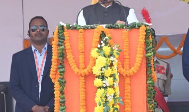 *कर्तव्य पथ पर गूंजा छत्तीसगढ़ के जनजातीय शौर्य का इतिहास*