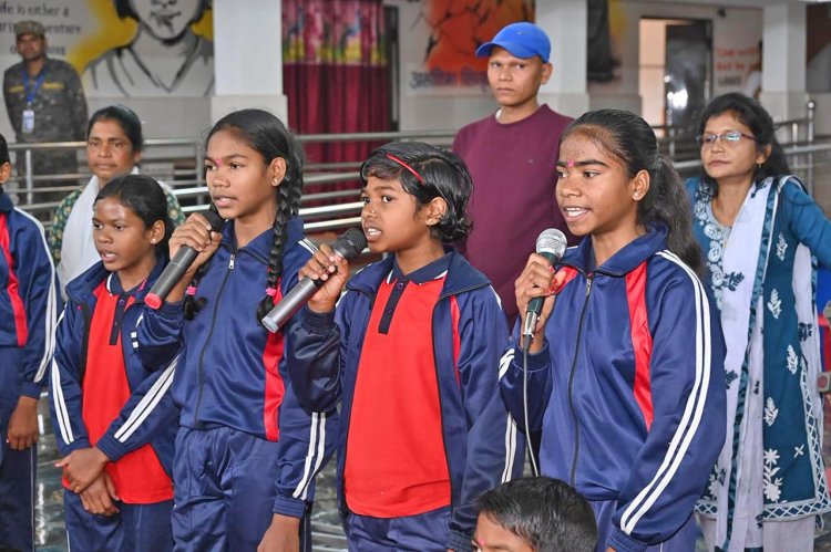 *नारायणपुर के परीयना दिव्यांग आवासीय विद्यालय को बस देने की घोषणा*