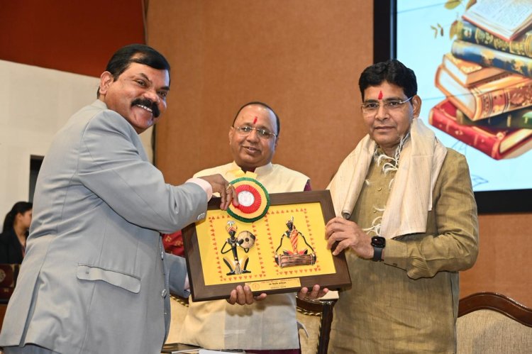 *राष्ट्रीय शिक्षा नीति 2020 के माध्यम से शिक्षा को रोजगारोन्मुख, नवाचारपरक और वैश्विक स्तर पर प्रतिस्पर्धी बनाया जा रहा है-उच्च शिक्षा मंत्री श्री टंक राम वर्मा*