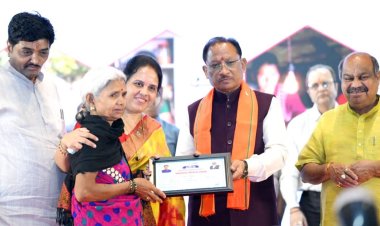 *बिजली उपभोक्ताओं की पीड़ा को दूर करेगी समाधान योजना : मुख्यमंत्री श्री विष्णु देव साय*