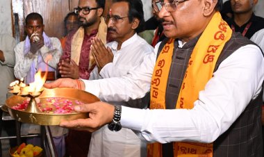 *मुख्यमंत्री श्री विष्णु देव साय ने जगन्नाथ मंदिर में की पूजा-अर्चना*