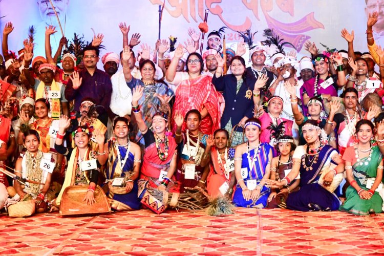 *‘आदि परब’ का रंगारंग आगाज*