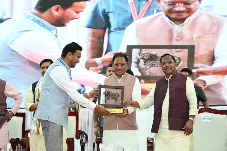 *जोगीपुर में राज्य के प्रथम गौ अभ्यारण्य का शिलान्यास: गौधाम योजना से बेसहारा एवं घुमंतू गौवंश को मिलेगा सुरक्षित आश्रय*