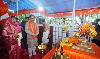 *मुख्यमंत्री श्री विष्णुदेव साय ने भोरमदेव धाम में की पूजा-अर्चना, प्रदेश की सुख-समृद्धि के लिए की मंगलकामना*