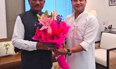 *गाँव के द्वार पहुँची डिजिटल सरकार : बड़ेकनेरा का ‘सेवा सेतु’ मॉडल बना ग्रामीण सुशासन की नई मिसाल - मुख्यमंत्री श्री विष्णुदेव साय*