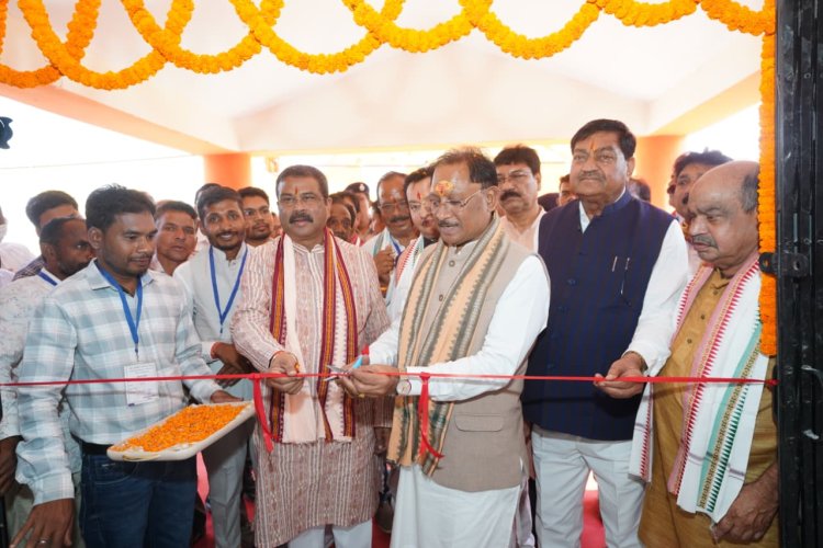 *सुशासन और पारदर्शिता के साथ हर वर्ग तक शासन की योजनाओं का लाभ पहुंचाना हमारी प्राथमिकता : मुख्यमंत्री श्री साय*